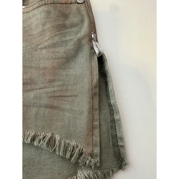 One Teaspoon Jean Shorts Women 26 Green GoldDistressed summer Vacation‎ New